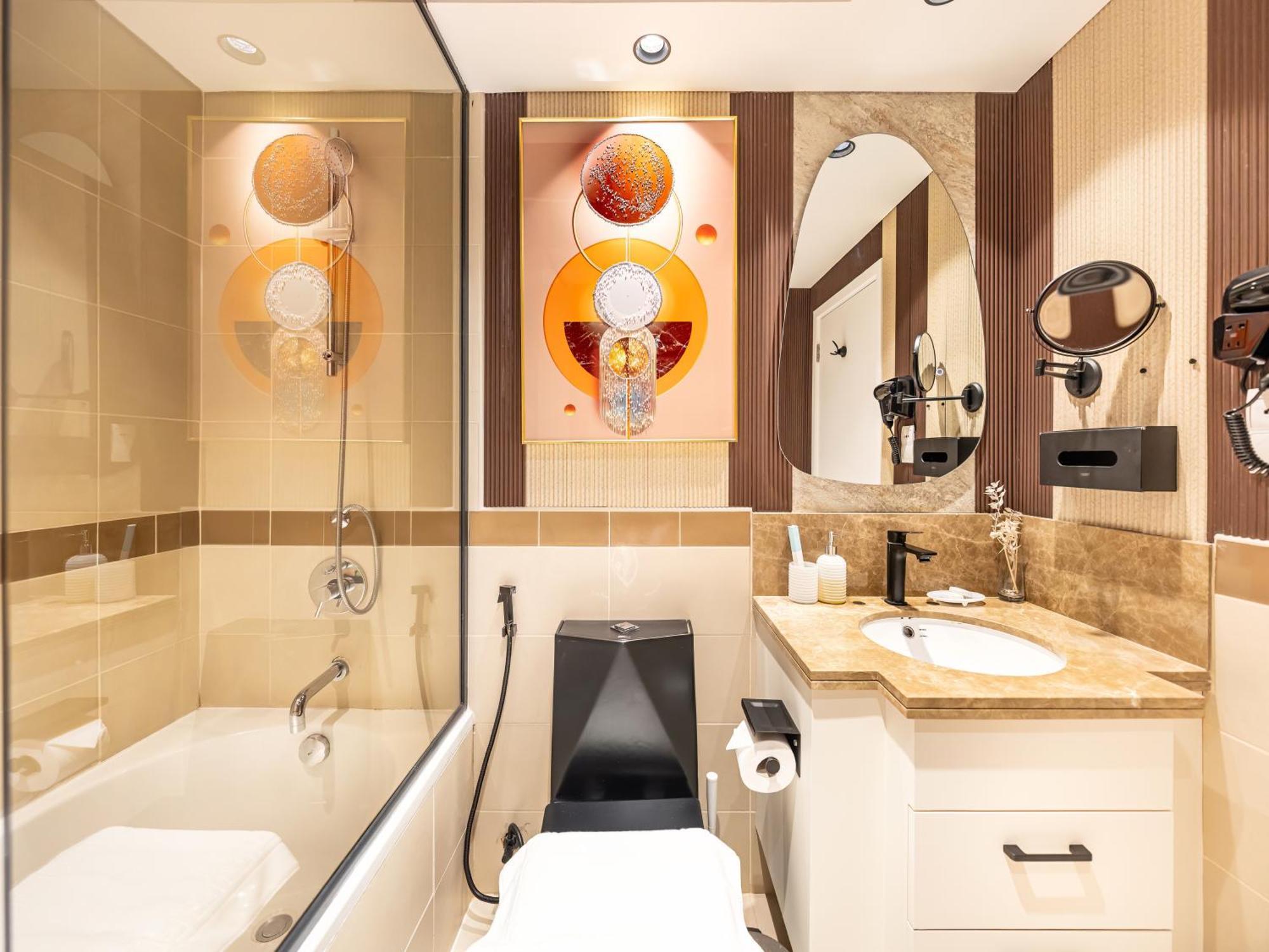 شقة Lavish 2 Bedroom I Burj Khalifa & Fountain Views I Free Gym, Pool, Parking, Wi-fi And Ps5 I By Skyline Serenity دبي