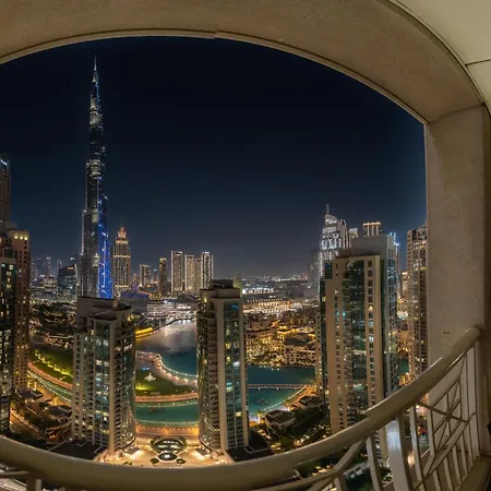 Lavish 2 Bedroom I Burj Khalifa & Fountain Views I Free Gym, Pool, Parking, Wi-Fi And Ps5 I By Skyline Serenity Dubai Exterior photo